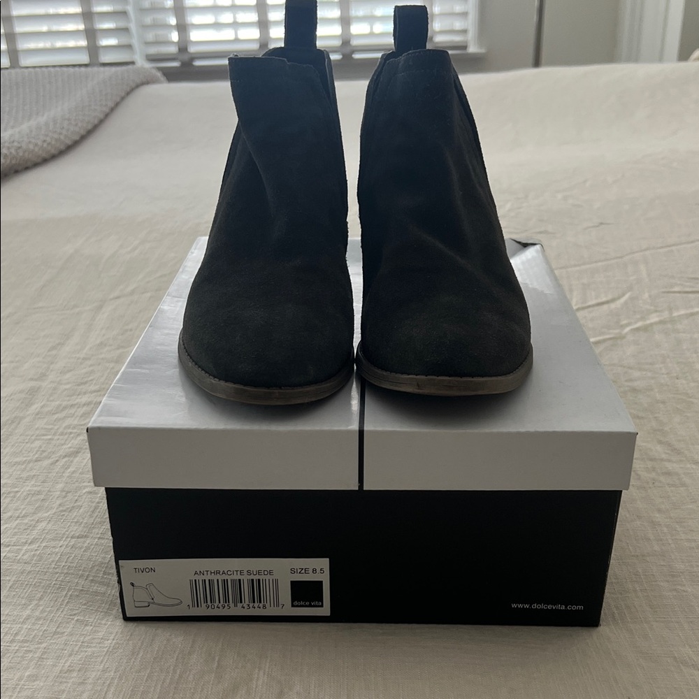 Dolce Vita Anthracite Suede Ankle Boots